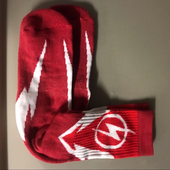 DC Comics Flash⚡️Gordon socks NWOT - Picture 2 of 2